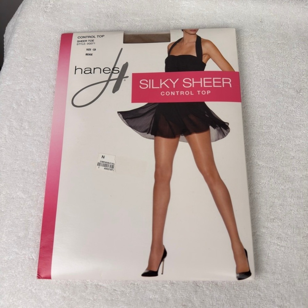 Hanes Silky Sheer Control Top Pantyhose Beige Sheer Toe Style 0G071 Size CD